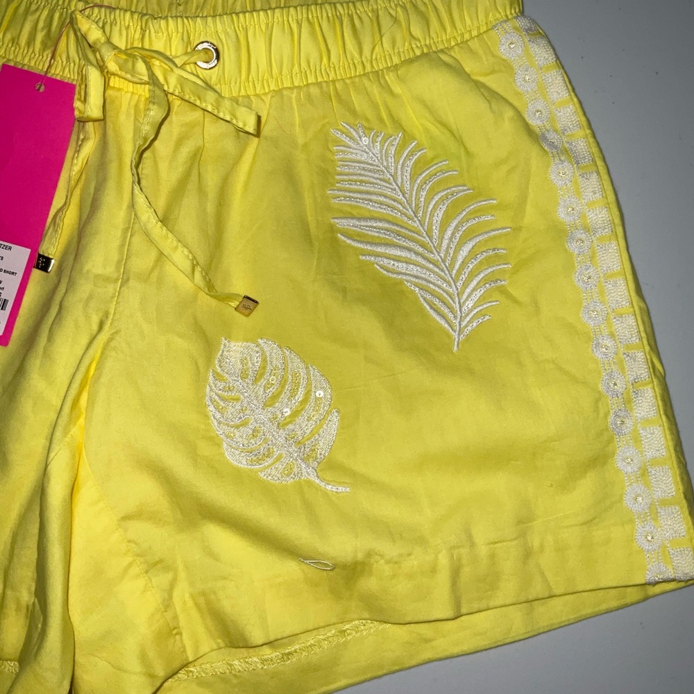 Lilly Pulitzer NWT 5" Katia Emb Shorts Watch Hill Yellow Fiesta Size XXS - Picture 11 of 16